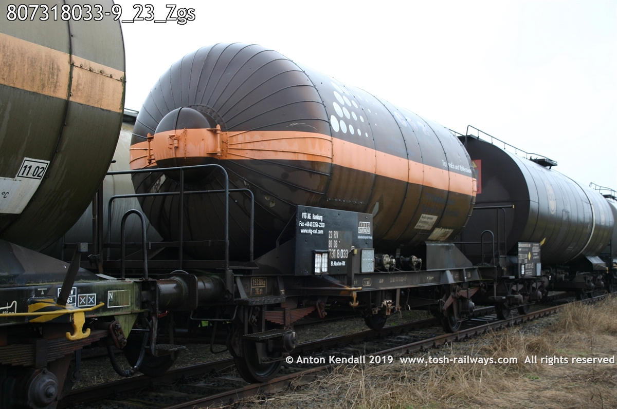 807318033-9_23_Zgs.jpg